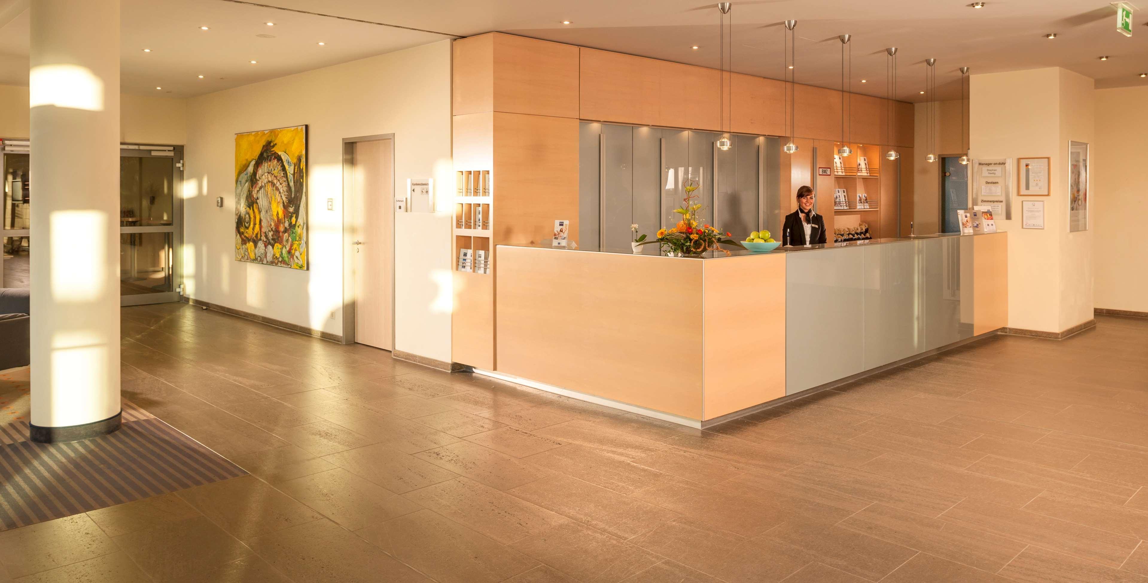 Essential By Dorint Berlin-Adlershof Hotel Bagian luar foto